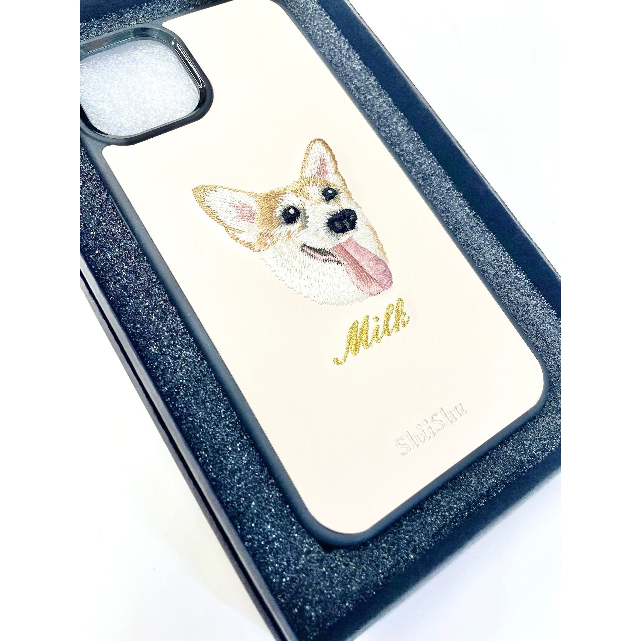 ＜ORDER WORK＞ Embroidered smartphone case [Corgi - realistic] ShiiShu | iPhone case, notebook style compatible