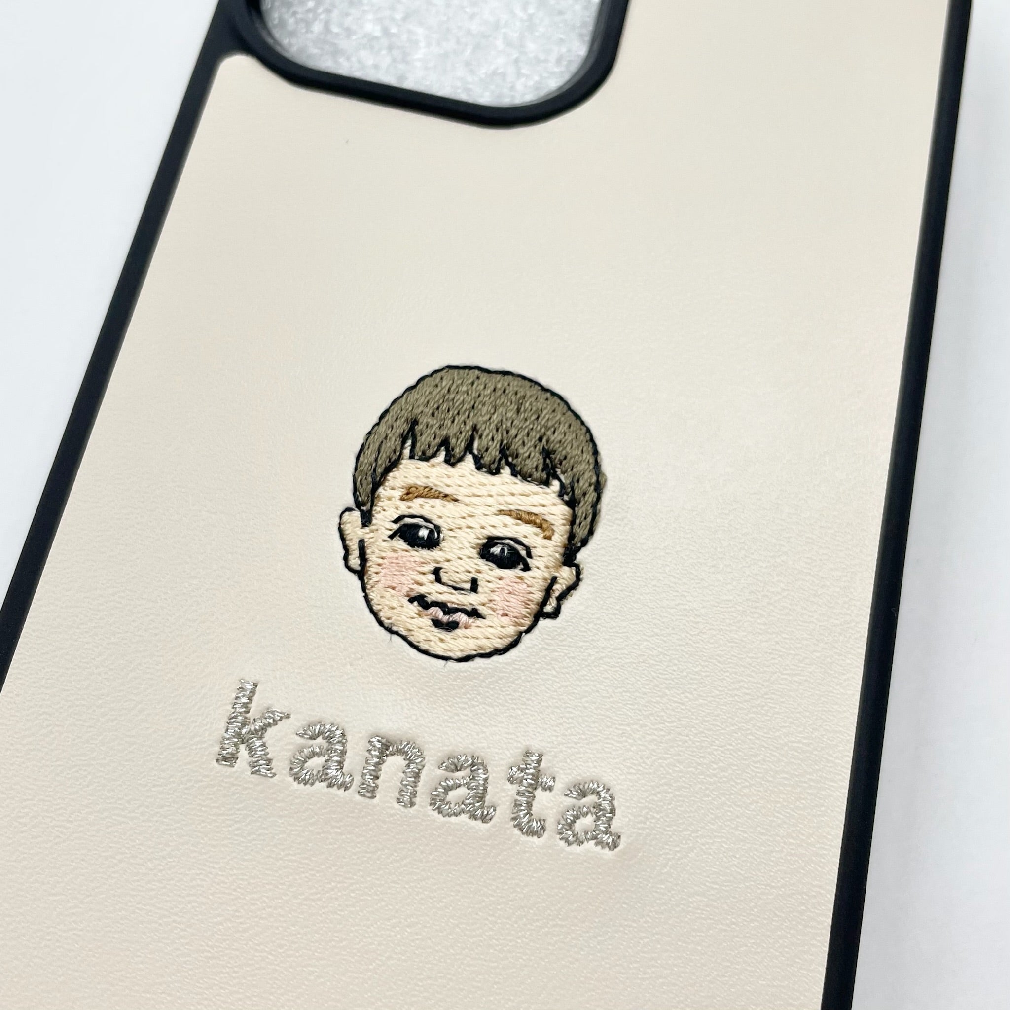 ＜ORDER WORK＞ Embroidered smartphone case [Child (kanata) - Illustrated] ShiiShu | iPhone case, notebook type compatible
