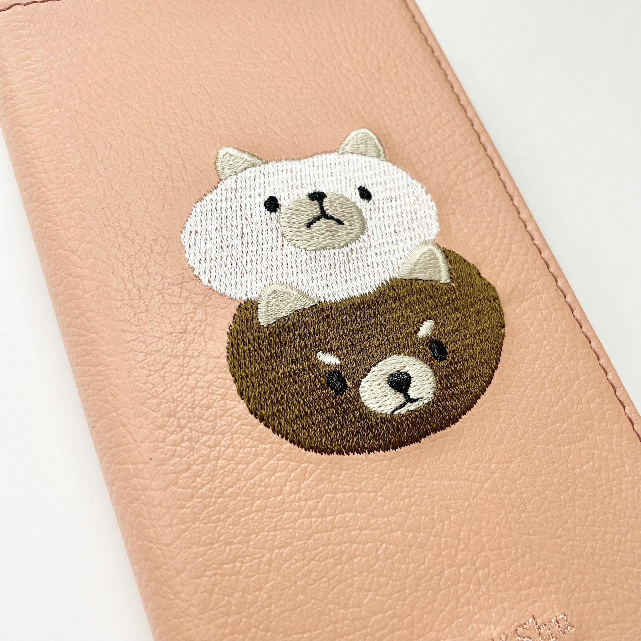 ＜ORDER WORK＞ Embroidered smartphone case [Plush toy - Illustrated style] ShiiShu | iPhone case, notebook style compatible