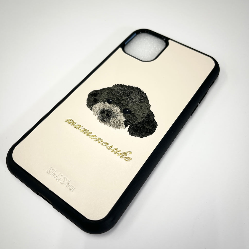 ＜ORDER WORK＞ Embroidered smartphone case [Toy Poodle (mamenosuke) - Realistic] ShiiShu | iPhone case, notebook style compatible